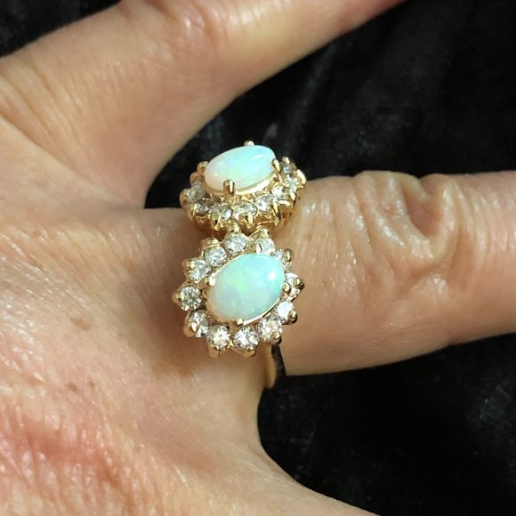 14K Yellow Gold Dual Design Opal Diamond Ring - Picture 2 of 6